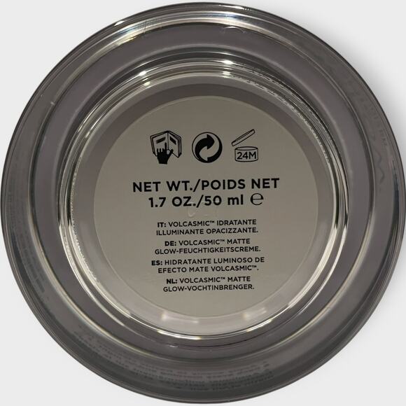 GLAMGLOW Volcasmic Matte Glow Moisturizer 1.7 OZ NEW IN BOX Sealed - Picture 8 of 9